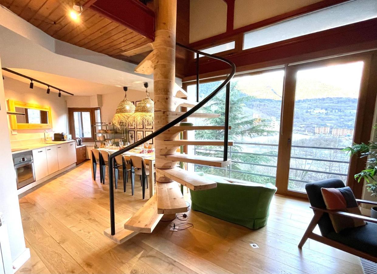 Tuca - Triplex Priviletge Con Encanto Vielha Exterior foto